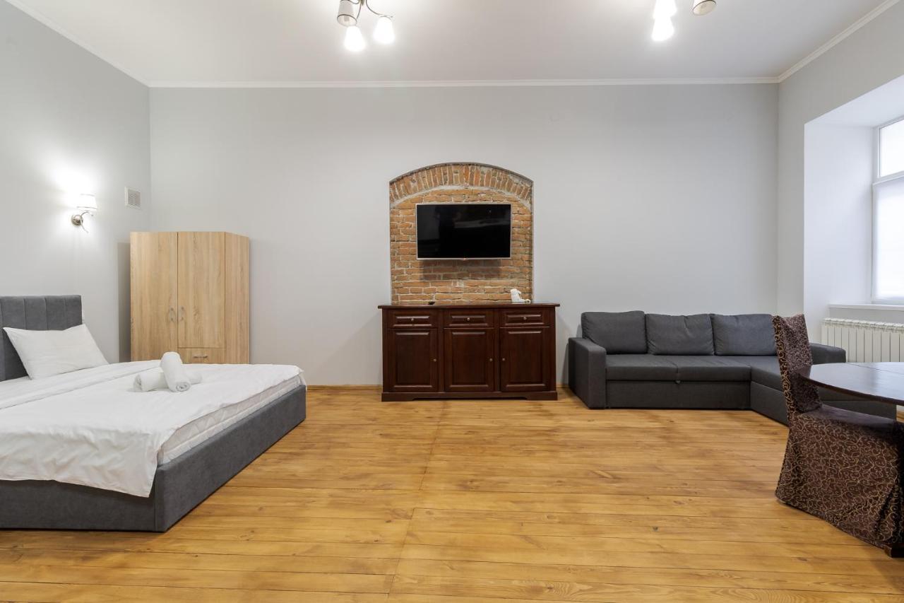 Apartment On Stavropihiiska Street 3 إلفيف المظهر الخارجي الصورة