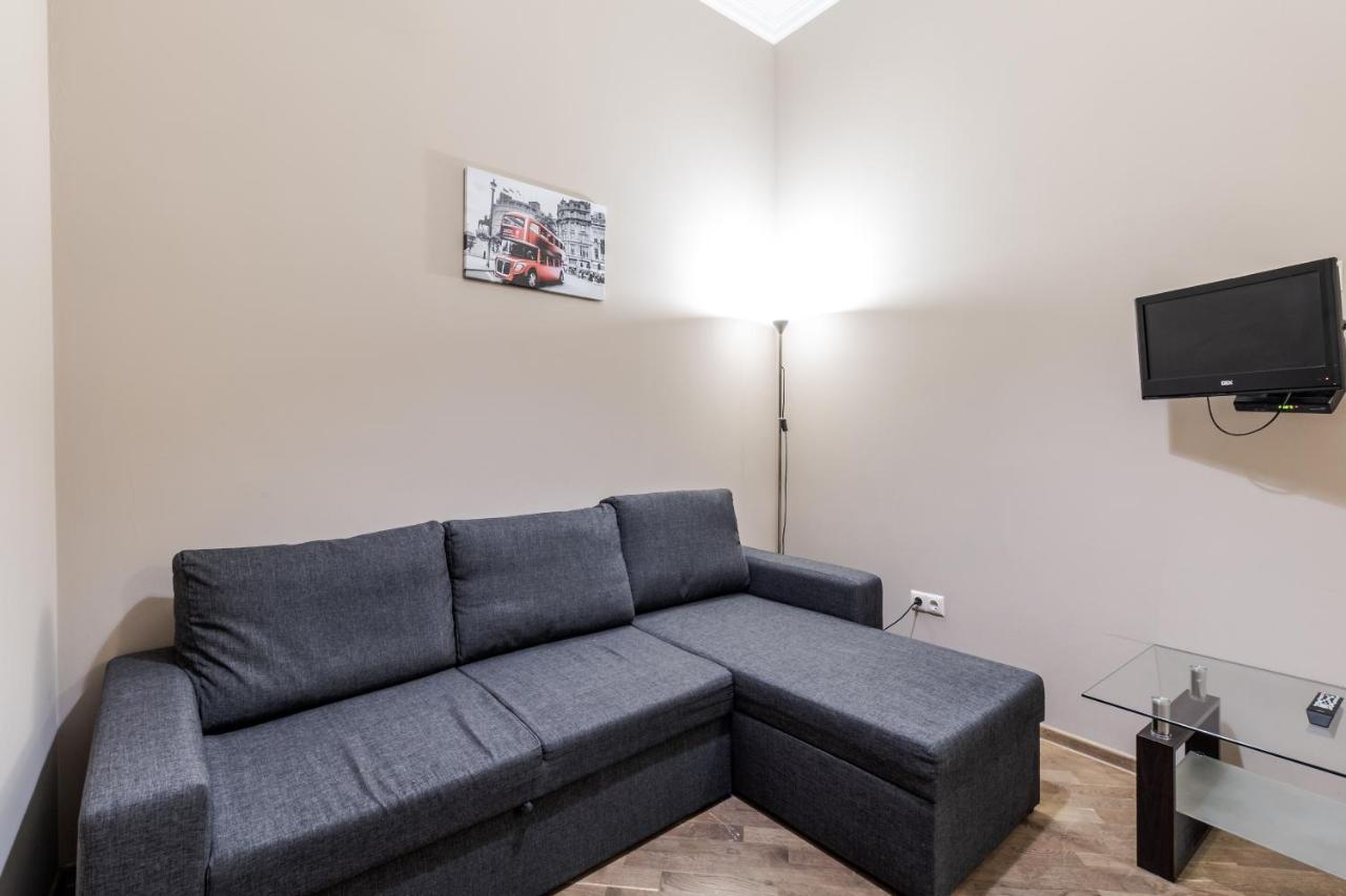Apartment On Stavropihiiska Street 3 إلفيف المظهر الخارجي الصورة